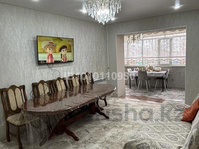 4-комнатная квартира · 90 м² · 2/5 этаж, Байзак батыра 185/1 — Байзак батыра Айтиева за 35 млн ₸ в Таразе