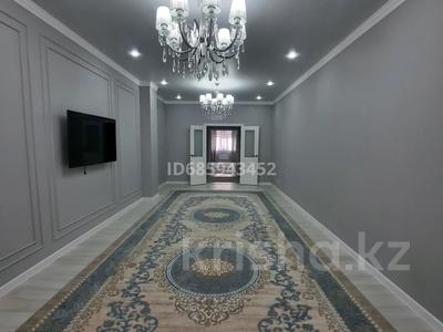 6-бөлмелі пәтер · 240 м² · 7/9 қабат, 17-й мкр 45 — Мешіт пен Ясин поликлиникасының ортасында орналасқан., бағасы: 101 млн ₸ в Актау