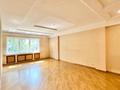 5-бөлмелі пәтер · 260 м² · 1/6 қабат, Каратаева 38а, бағасы: 220 млн ₸ в Алматы, Бостандыкский р-н — фото 8
