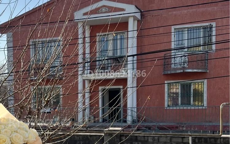 Жеке үй · 7 бөлме · 360 м² · 15 жүзд., Айгерім-2 ш/а. 88 — ул Акатаева, бағасы: 750 000 ₸ в Алматы, Алатауский р-н — фото 2