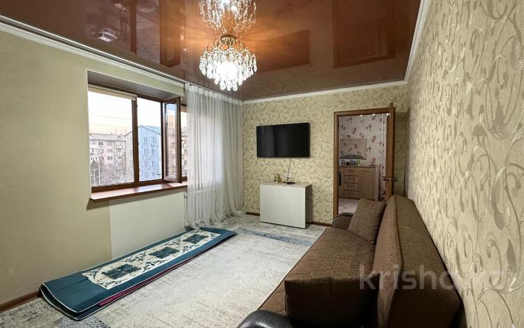 2-бөлмелі пәтер · 47 м² · 4/5 қабат, Самал, бағасы: 18 млн ₸ в Талдыкоргане, мкр Самал — фото 2