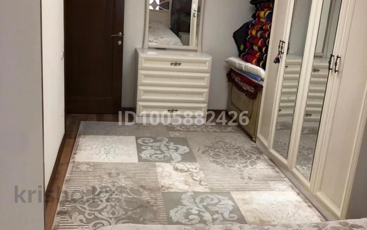 3-комнатная квартира · 70 м² · 4/5 этаж, 15-й мкр 19 за 23 млн ₸ в Актау — фото 2