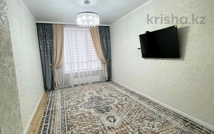 1-комнатная квартира, 44 м², 1/10 этаж, Кенесары 62