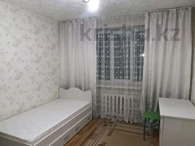 2-комнатная квартира, 54 м², 4/4 этаж помесячно, Жансугурова за 145 000 〒 в Талдыкоргане