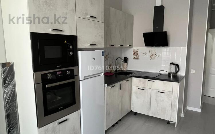 2-комнатная квартира · 50 м² · 15/17 этаж, Утепова 20 — Утепова Розыбакиева за 330 000 ₸ в Алматы, Бостандыкский р-н — фото 3