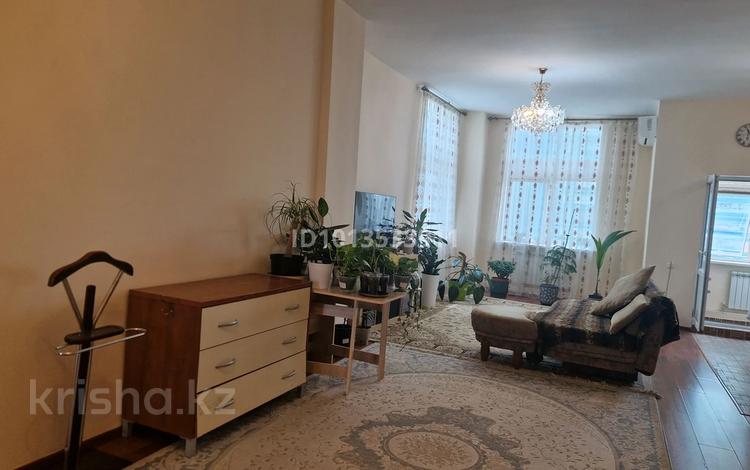2-бөлмелі пәтер · 70 м² · 16/24 қабат, Динмухаммед Кунаев 12, бағасы: 47.5 млн ₸ в Астане, Есильский р-н — фото 2