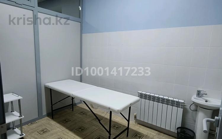 Кабинеттер және жұмыс орындары · 12 м², бағасы: 100 000 ₸ в Астане, Алматы р-н — фото 19