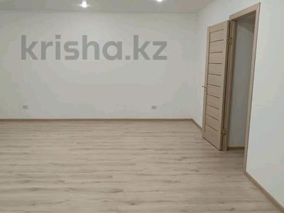 Свободное назначение, офисы, магазины и бутики, склады, салоны красоты, сельское хозяйство, фитнес и спорт, медцентры и аптеки, образование, кабинеты и рабочие места, студии · 60 м² за 200 000 ₸ в Петропавловске