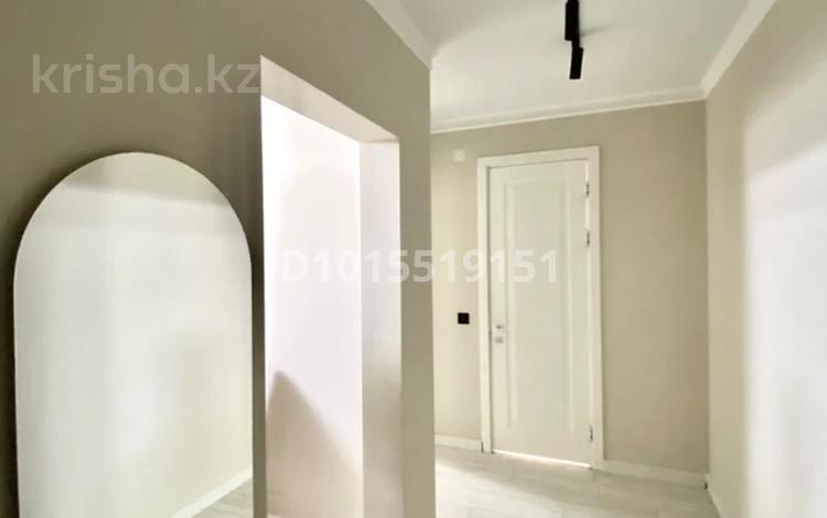 1-комнатная квартира · 43 м² · 11/14 этаж, 189 квартал уч. 25/1 — Жк Capital City, трц City Mall за 150 000 ₸ в Шымкенте, Абайский р-н — фото 2
