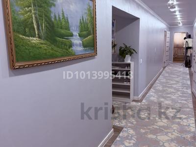 Жеке үй · 12 бөлме · 340 м² · 10 жүзд., Үркер, Әміре Қашаубаев 126, бағасы: 72 млн ₸ в Астане, Нура р-н
