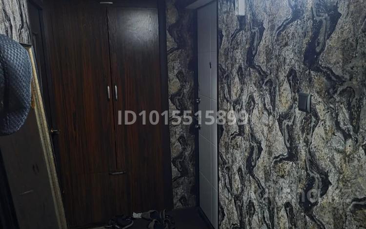 2-бөлмелі пәтер · 42 м² · 4/5 қабат, 11-шағынаудан 188 б, бағасы: 18 млн ₸ в Шымкенте, Енбекшинский р-н — фото 2