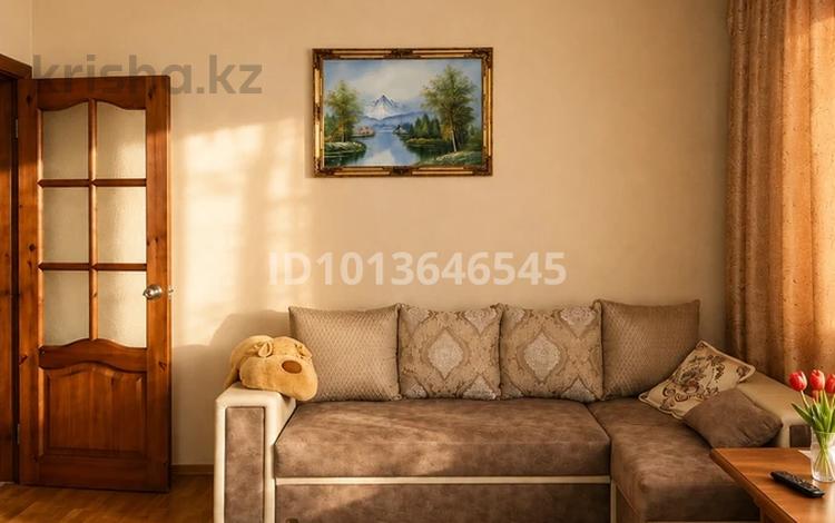 3-бөлмелі пәтер · 78 м² · 2/3 қабат, Чехова 64, бағасы: 19 000 ₸ в Усть-Каменогорске, Ульбинский — фото 2