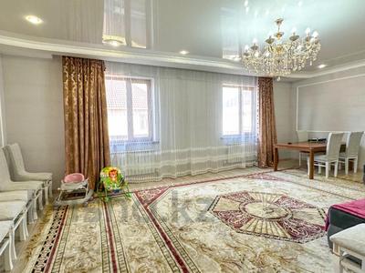 Отдельный дом · 6 комнат · 273 м² · 10 сот., Айдарлы 37 за 62 млн 〒 в Талдыкоргане