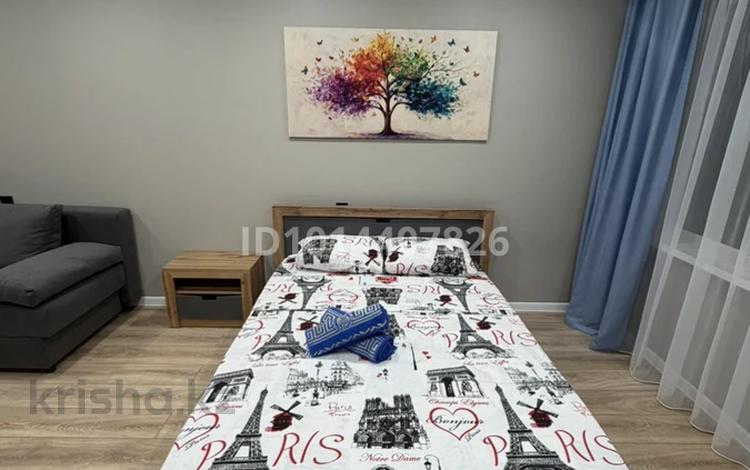 1-комнатная квартира · 32 м² · 1/5 этаж, Льва Толстого 22 за 12 000 ₸ в Усть-Каменогорске — фото 2