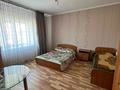 8-бөлмелі үй тәулігіне, 400 м², Жумабаева 14 А, бағасы: 70 000 〒 в Бурабае — фото 4