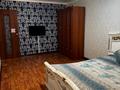 1-комнатная квартира, 39 м², 4/5 этаж посуточно, Махамбета за 8 000 〒 в Атырау — фото 4
