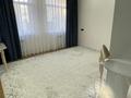 2-комнатная квартира · 71 м² · 1/5 этаж, мкр Самал, Мкрн Самал 111 за 260 000 ₸ в Атырау — фото 6