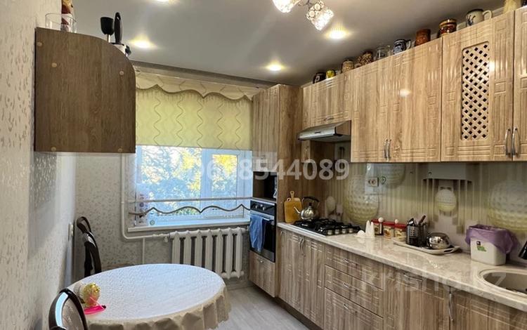 4-бөлмелі пәтер · 80.2 м² · 4/9 қабат, Кунаева 18, бағасы: 27 млн ₸ в Уральске — фото 17