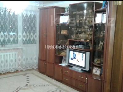 3-бөлмелі пәтер · 65.4 м² · 5/9 қабат, мкр Строитель 26/1, бағасы: 24 млн ₸ в Уральске