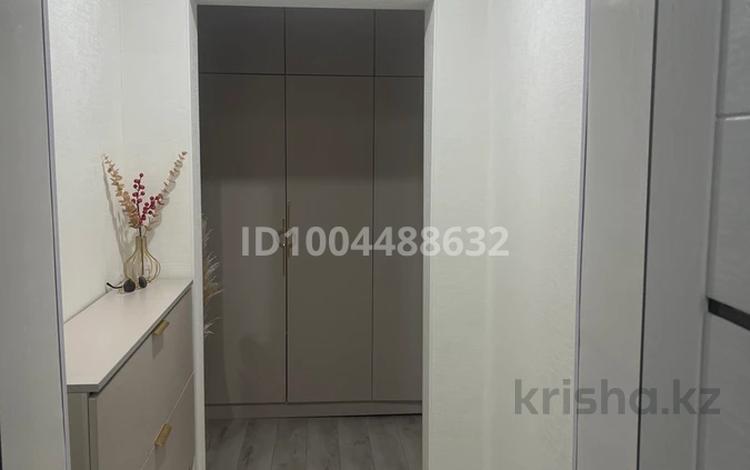 3-комнатная квартира · 60 м² · 3/5 этаж, Майкудук, Мкр Мамыраева 39 за 22 млн ₸ в Караганде, Алихана Бокейханова р-н — фото 2