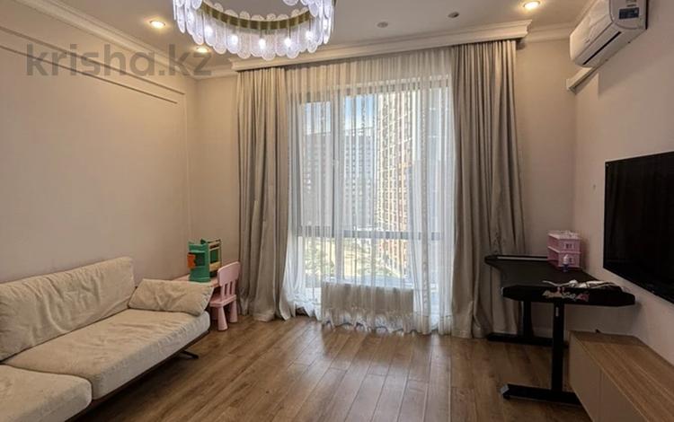 3-комнатная квартира · 82 м² · 8/12 этаж, Мухамедханова 4, 4а, 4Б, 4/1, 4/2, 4/3 за 80 млн ₸ в Астане, Нура р-н — фото 2
