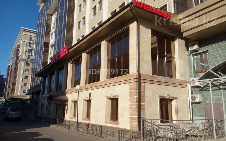 Свободное назначение, офисы, магазины и бутики, салоны красоты, медцентры и аптеки, развлечения, кабинеты и рабочие места, студии · 20 м² за 190 000 ₸ в Астане, Есильский р-н — фото 2