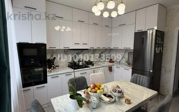 3-бөлмелі пәтер · 74 м² · 3/5 қабат, мкр Жас Канат 1/77, бағасы: 45 млн ₸ в Алматы, Турксибский р-н — фото 2