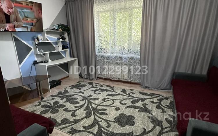 2-бөлмелі пәтер · 64 м² · 3/5 қабат, Болатбаева 28г — Магазин Олжа, бағасы: 25 млн ₸ в Петропавловске — фото 2
