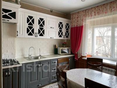 3-комнатная квартира · 62 м² · 5/5 этаж, Гагарина 10 за 200 000 ₸ в 
