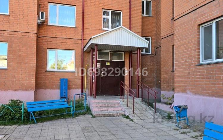 3-бөлмелі пәтер, 70 м², 4/5 қабат, Гагарина 4, бағасы: 26 млн 〒 в Петропавловске — фото 2