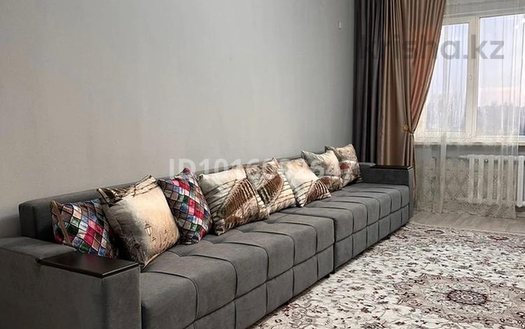 1-комнатная квартира · 45 м² · 4/5 этаж, Мкр Каратал 43б за 150 000 ₸ в Талдыкоргане — фото 2