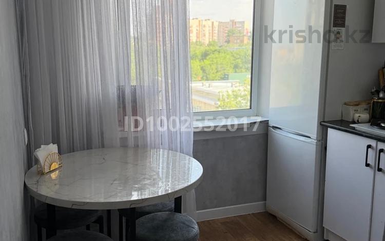 2-бөлмелі пәтер · 46 м² · 4/5 қабат, 3 микрорайон 6, бағасы: 7.5 млн ₸ в Степногорске — фото 2