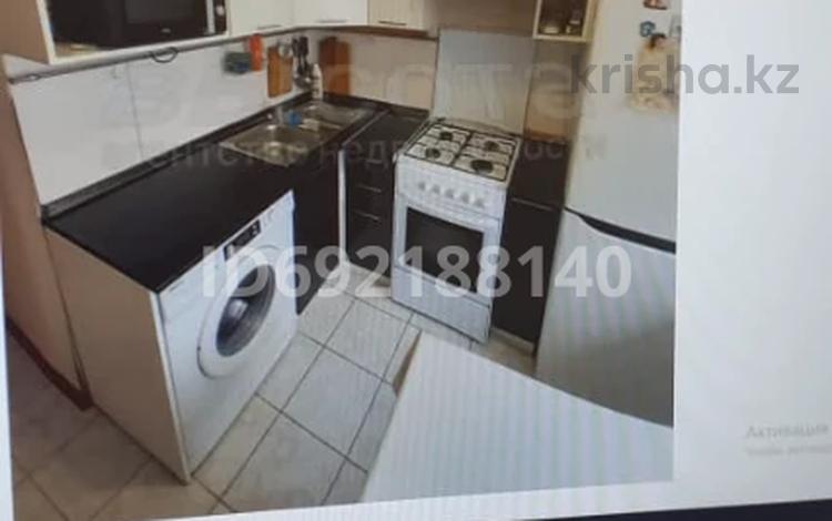 2-комнатная квартира · 47 м² · 5/5 этаж, мкр Строитель, Абулхаир хана 155/1 — Детская больница , Аптека Талап за 12.8 млн ₸ в Уральске — фото 2