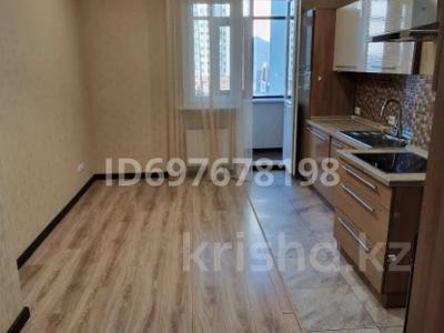 4-комнатная квартира, 105 м², 3/12 этаж, Мангилик Ел 17 за 60.5 млн 〒 в Астане