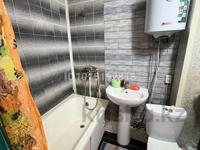 2-бөлмелі пәтер · 35 м² · 4/5 қабат, Камзина 31, бағасы: 8 млн ₸ в Аксу