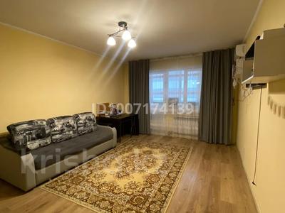 1-бөлмелі пәтер · 50.4 м² · 3/9 қабат, мкр Акбулак 8 — Райымбека- Яссауи, бағасы: 31 млн ₸ в Алматы, Алатауский р-н