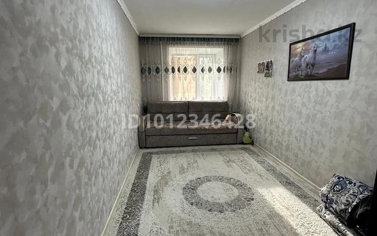 3-комнатная квартира · 59 м² · 2 этаж, 1-й мкр. 27 за 5.5 млн ₸ в Качаре — фото 2