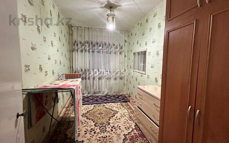2-бөлмелі пәтер · 44 м² · 4/5 қабат, 4 микрорайон 14, бағасы: 13.9 млн ₸ в Аксае — фото 2
