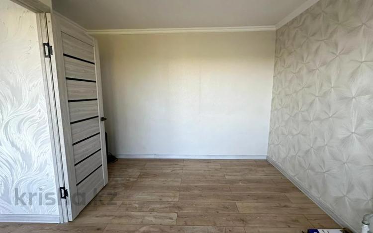 3-бөлмелі пәтер · 63.4 м² · 4/5 қабат, Мкр 5 12, бағасы: 22 млн ₸ в Талдыкоргане — фото 4