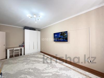 1-бөлмелі пәтер · 42 м² · 3/9 қабат, Мухамедханова 28 — Айтматова (КазУТБ университет), бағасы: ~ 23 млн ₸ в Астане, Нура р-н