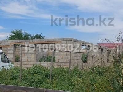 Отдельный дом · 4 комнаты · 108 м² · 6 сот., Цветочная 54 — Находится в Дачном микрорайоне за 6.7 млн 〒 в Павлодаре