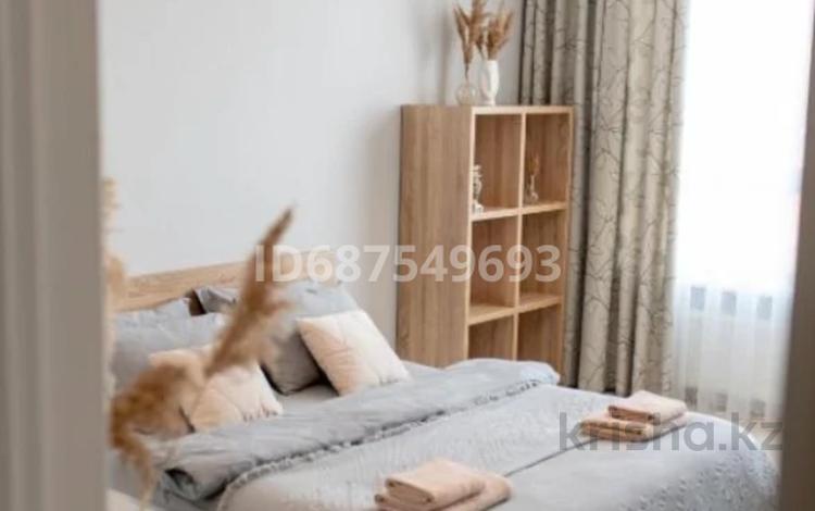 1-комнатная квартира · 50 м², Назарбаева 14/1 — Акимат, площадь, театр, мечеть за 20 000 ₸ в Шымкенте — фото 13
