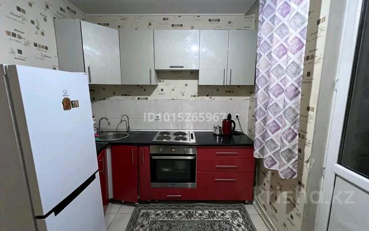 2-комнатная квартира · 60 м² · 10/12 этаж, мкр Акбулак, Байтерекова 43/1 за 20 000 ₸ в Алматы, Алатауский р-н — фото 2
