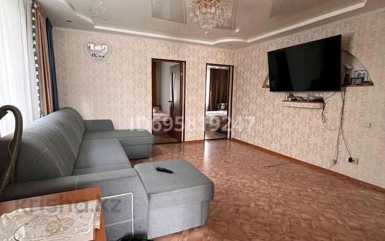 Жеке үй · 3 бөлме · 96 м² · 5 сот., Садвакасова 43 — 6 школа через дорогу, бағасы: 33.6 млн 〒 в Кокшетау — фото 2