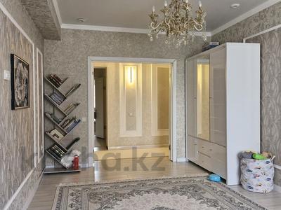 2-бөлмелі пәтер · 65 м² · 7/9 қабат, Айнабұлақ-2 ш/а. 85, бағасы: 36.5 млн ₸ в Алматы, Жетысуский р-н