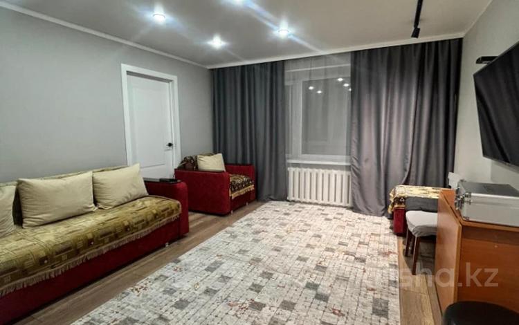 3-комнатная квартира · 54.6 м² · 2/9 этаж, Казахстан 107 за 26.5 млн ₸ в Усть-Каменогорске — фото 2