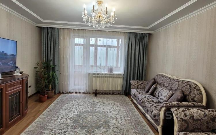 4-комнатная квартира, 81 м², 4/9 этаж, мкр Юго-Восток, Орбита 3