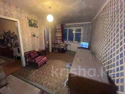 4-бөлмелі пәтер · 60 м² · 1/5 қабат, Бауыржан момышулы 117, бағасы: 16 млн ₸ в Экибастузе