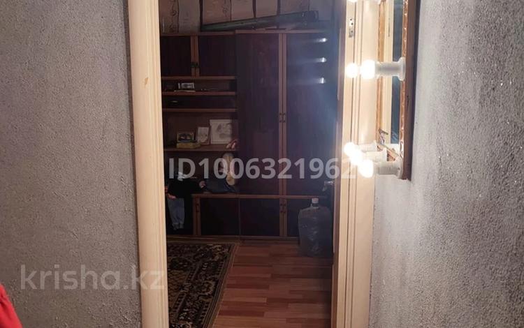 2-бөлмелі пәтер · 44.8 м² · 3/5 қабат, Пришахтинск, Пришахтинск, 23й микрорайон 31, бағасы: 12 млн ₸ в Караганде, Алихана Бокейханова р-н — фото 2