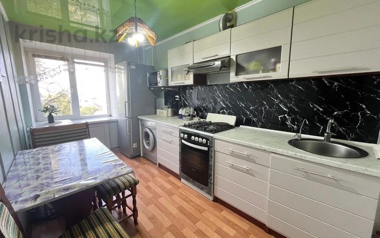 3-бөлмелі пәтер · 65.5 м² · 8/9 қабат, Айтиева, бағасы: 18.9 млн ₸ в Уральске — фото 2
